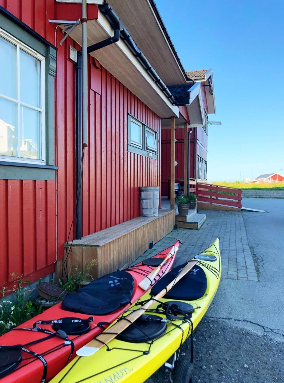 Rost Bryggehotell Røst Exterior foto